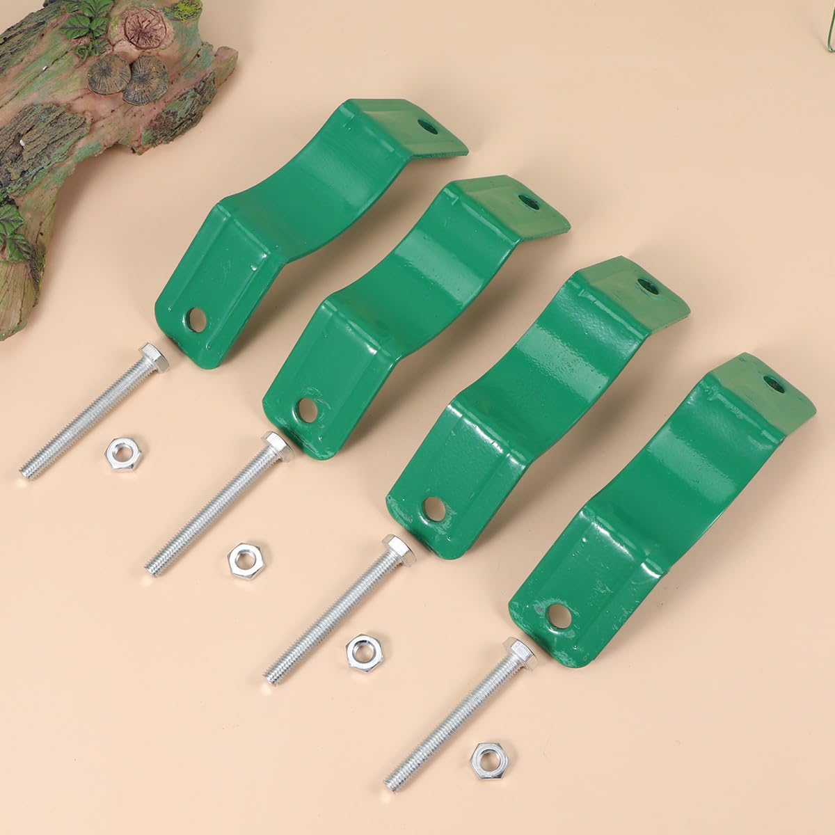 Kisangel Support d'arbre en Fer Rond Vert avec Vis, Fixation Facile pour Arbre en Extérieur, Diamètre 15 Cm, Tuteur Robuste pour Jardin