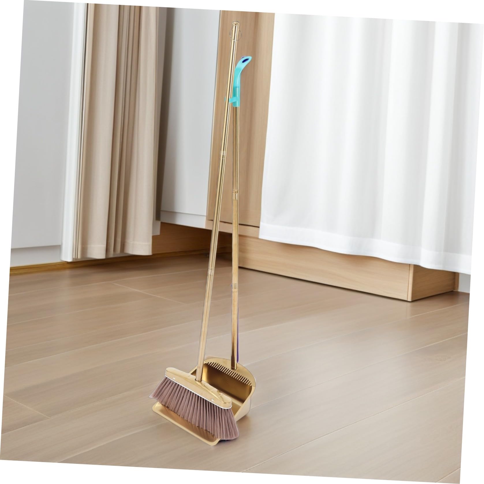 Juego de Escoba y Recogedor Diseño Moderno y Lujoso de Acero Inoxidable Dorado con Peine para Separar Pelo Adecuado para Interiores y Garaje