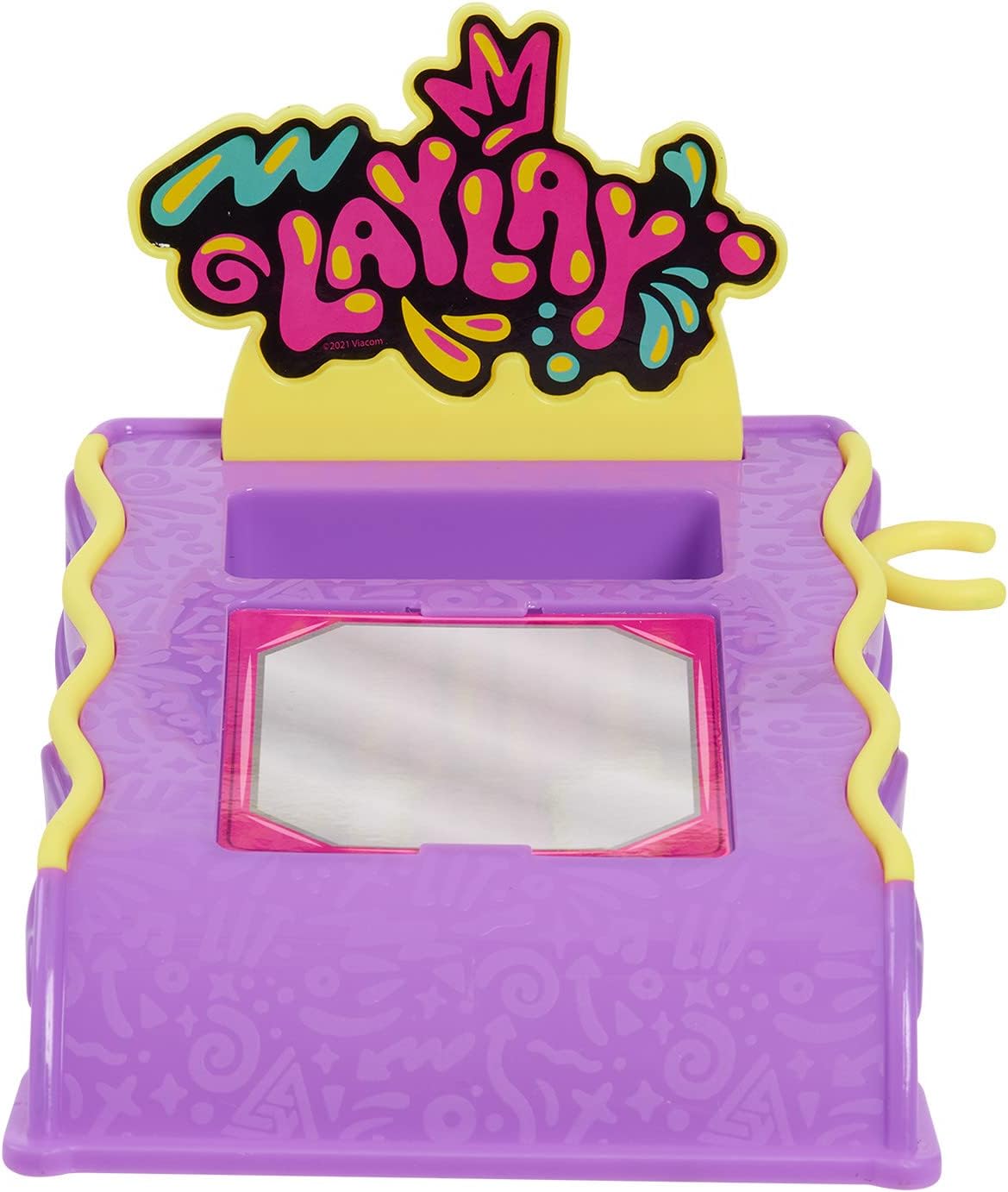 Just Play That Girl Lay Lay’s Blingin’ DIY Patch Maker, 12 Satin Iron-On Patches, 19-pieces, Arts and Crafts Activity Set, Kids Toys for Ages 6 Up