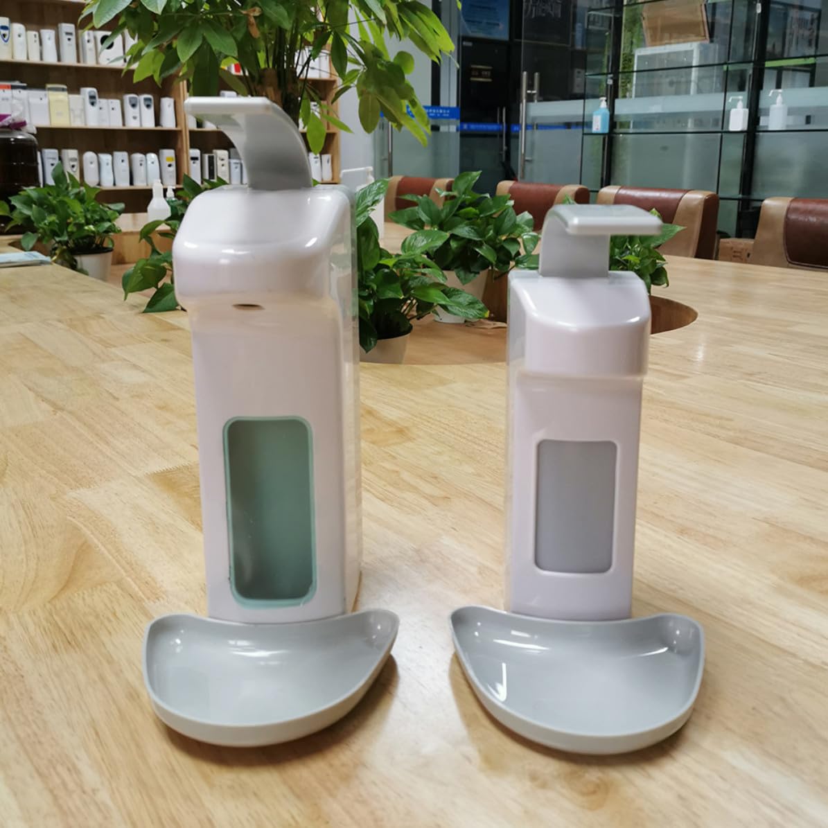 CLISPEED Dispensador de Jabón Líquido Manual de 500ml para Montaje en Pared, Acero Inoxidable y Abs, Diseño Moderno Adecuado para Oficina y Ducha