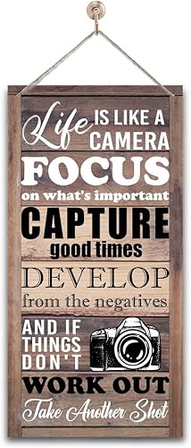 Divertido letrero colgante con texto en inglés Life is Like a Camer, decoración inspiradora de madera, arte de pared de madera impresa, letrero