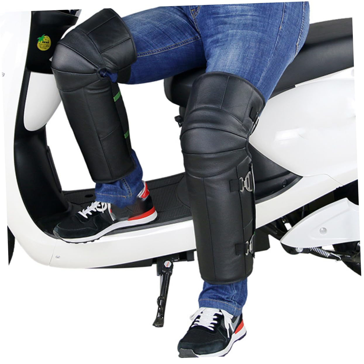 Gogogmee 1pair Knee Sleeve Motorcycle Warm Protectors Windproof Leg Guards for Cold Weather Lightweight Easy to Install for Motorbiking Electric Vehicles Design Excellent Craftsmanship