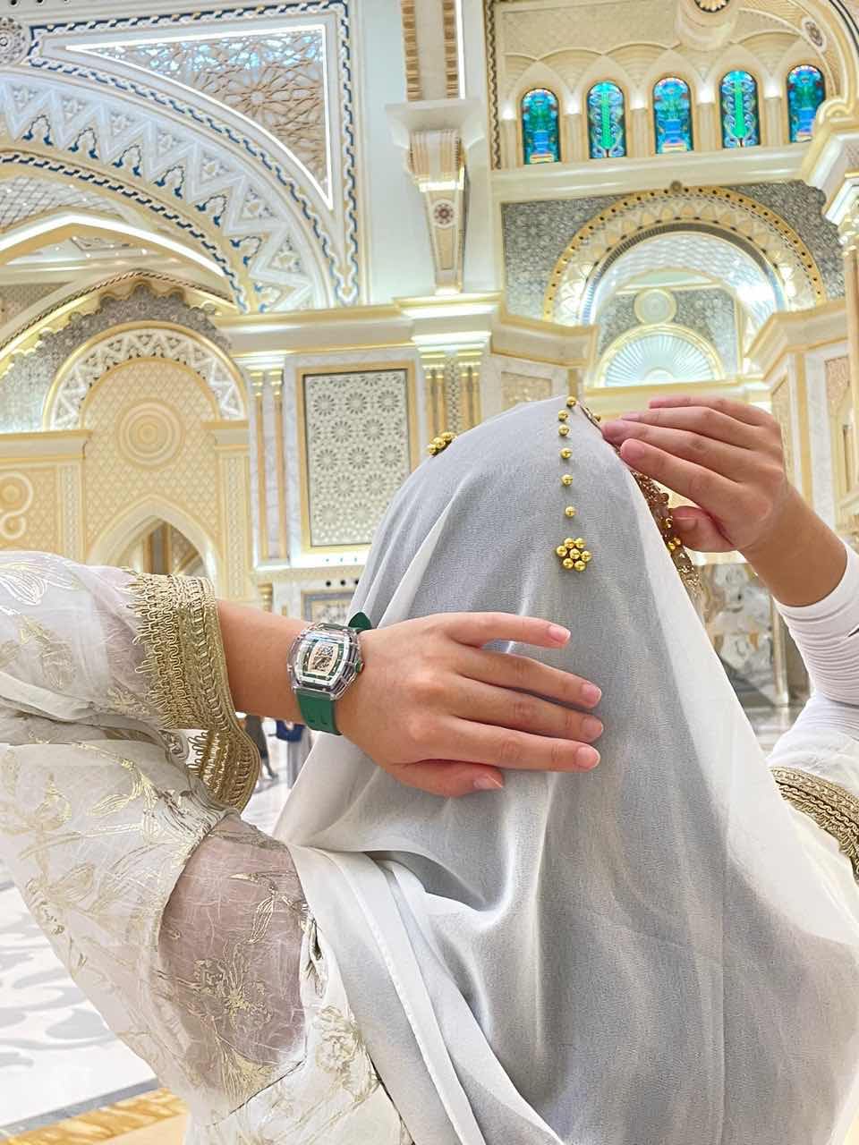 TSAR BOMBA Reloj Pulsera Mujer Lujo Tonneau Relojes para Las Mujeres De Diamantes De Lujo Relojes De Pulsera De Las Señoras Analógica con Movimiento De Cuarzo Elegante Regalos 50M Resistente