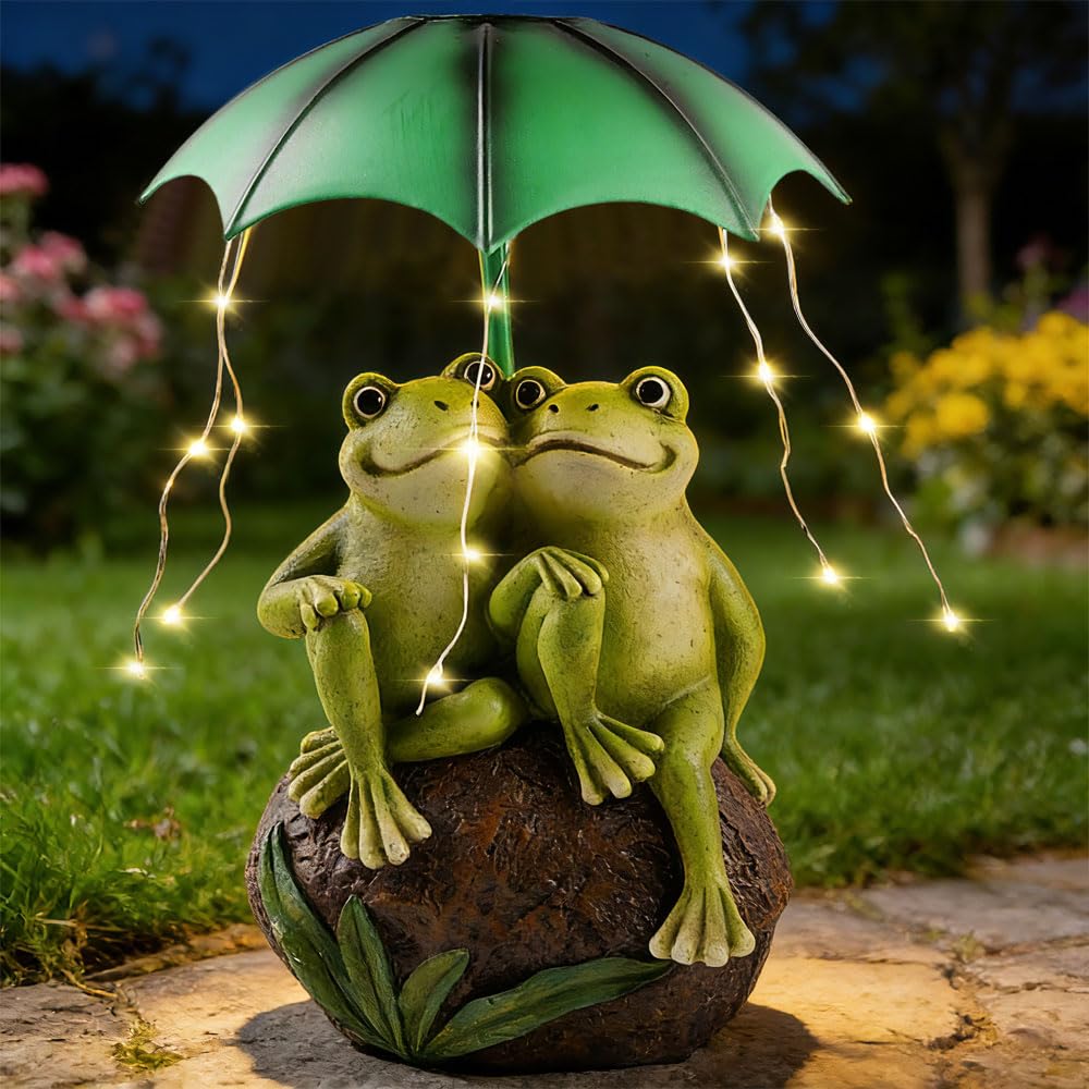 Mbuaopa Solar LED Frog Garden Ornaments Outdoor, Home Decor Garden Frogs Figurine, Solar Frogs Garden Ornament with Umbrella String Lights for Fairy Garden Patio Balcony Yard Lawn, Green