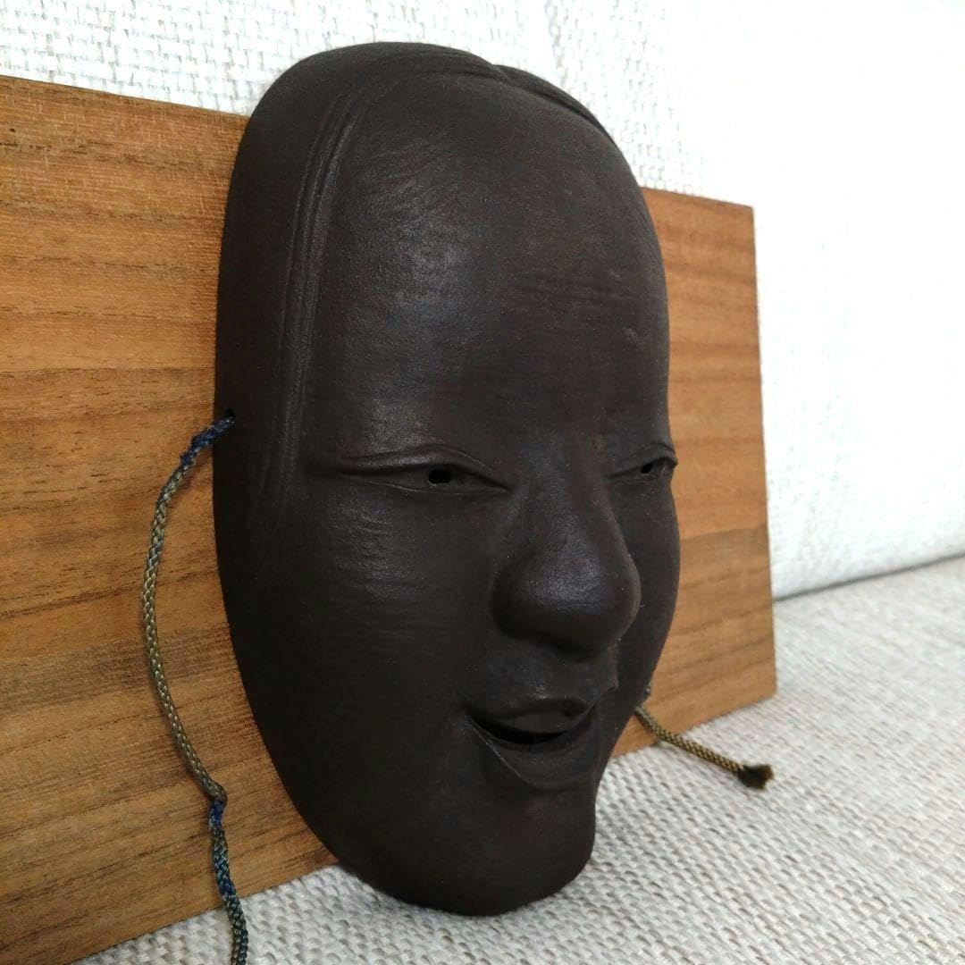 Amazon.co.jp: 清光作 女面 鉄面 能面 工芸品 お面 : おもちゃ