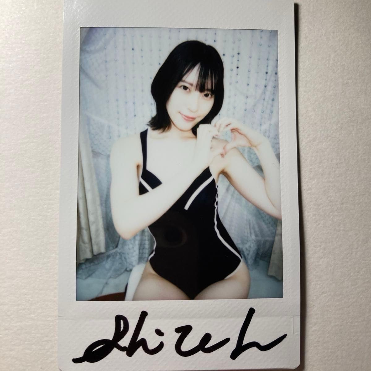 プレステージ 瀧本雫葉 直筆サイン入りチェキ 17枚セット 61PUEEZgFkL._UF350,350_QL50_.jpg