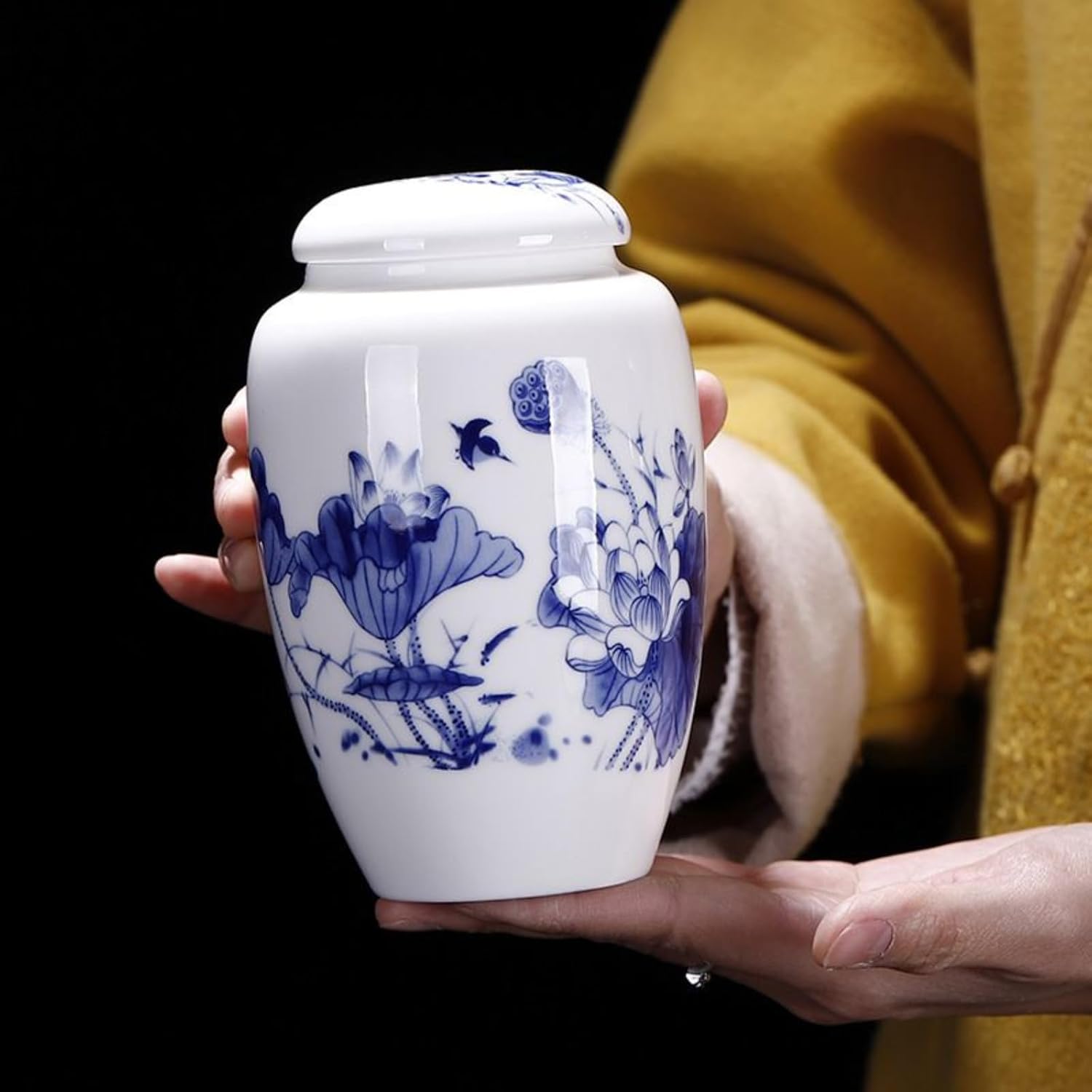 Ceramics Tea Canister, 500ml 17.0oz, Airtight Storage Container Household Sealed Storage Tank