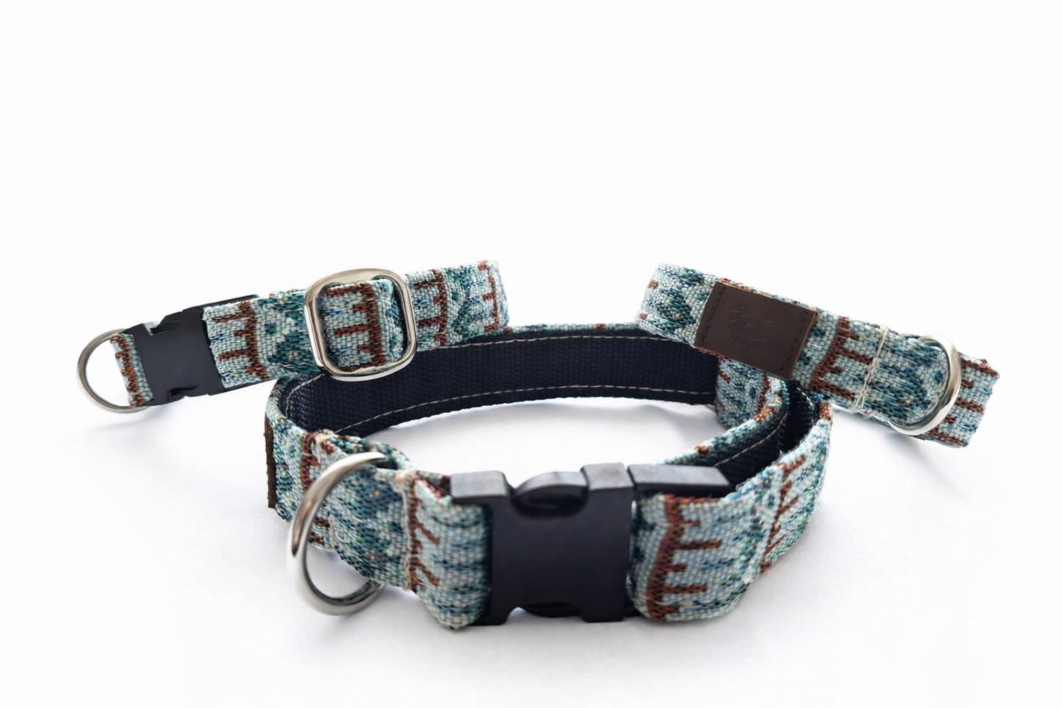 MOUZ Collar para Perro adiestramiento, Ajustable, de Tela Premium y Nailon, Muy Resistente, con Hebilla Segura y Anilla metálica D soldada. Dogs Collar. Hecho a Mano en España (Etnico, L)