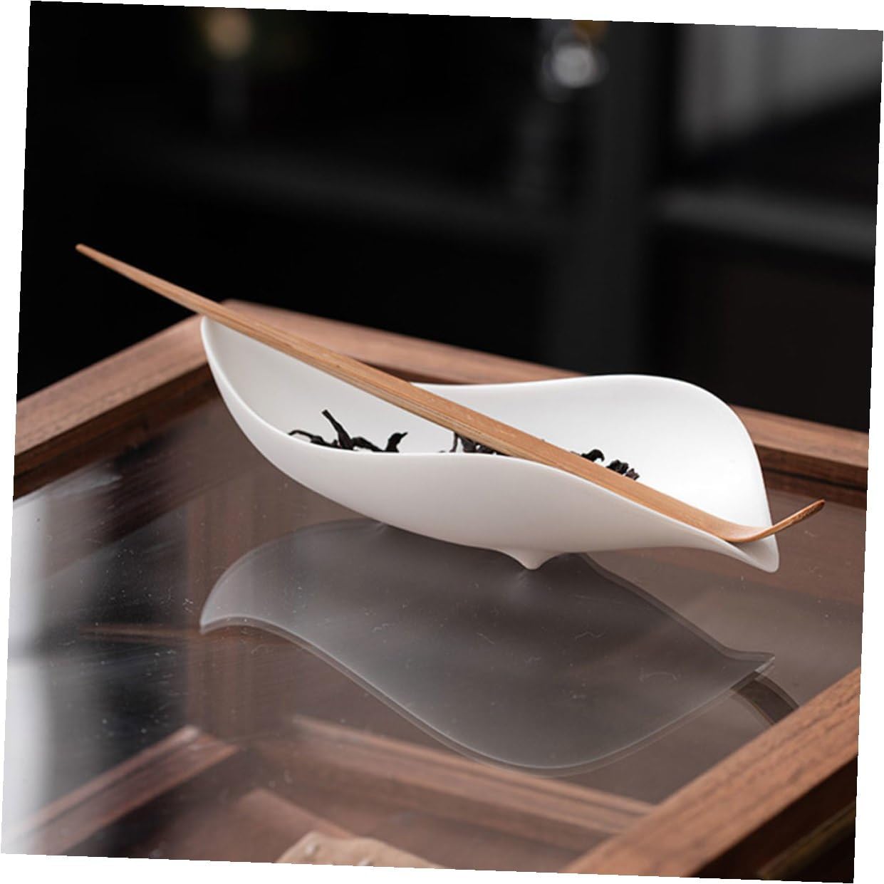 Angoily Ceramic Tea Scoop Lightweight Multi-use Loose Leaf Tea Spoon Porcelain Shovel Shape Smooth Edges for Home Supply