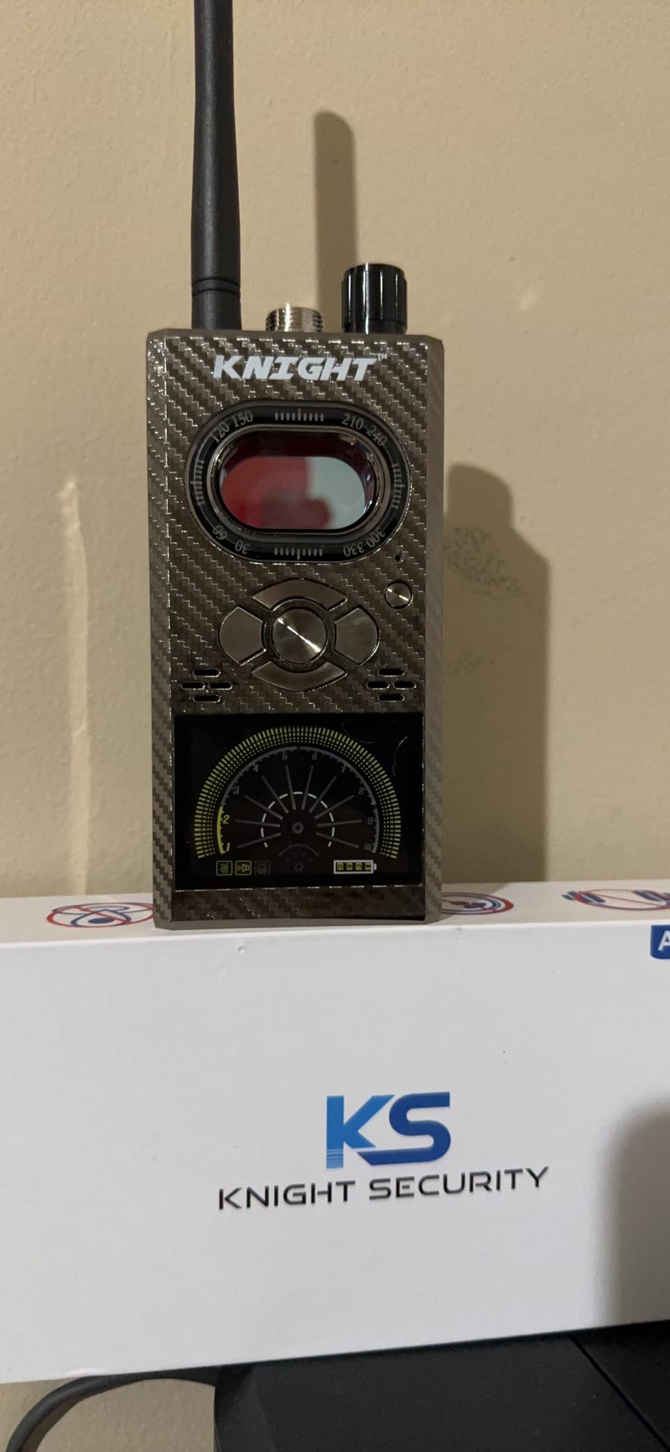 Amazon.com: KNIGHT 5-in-1 Radio Frequency Detector de camaras y ...