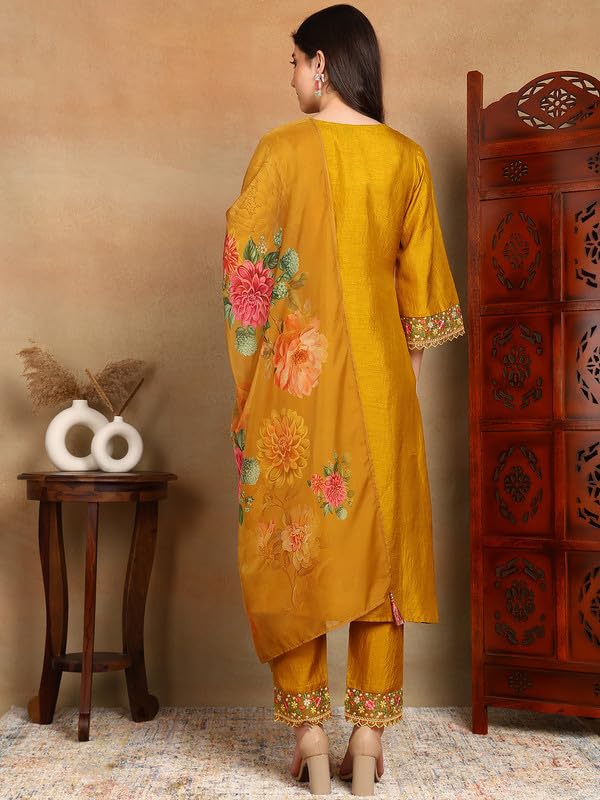 Image of Vaamsi Women's Silk Blend Solid Straight Embroidered Kurta Pant With Dupatta | kurta sets for woman