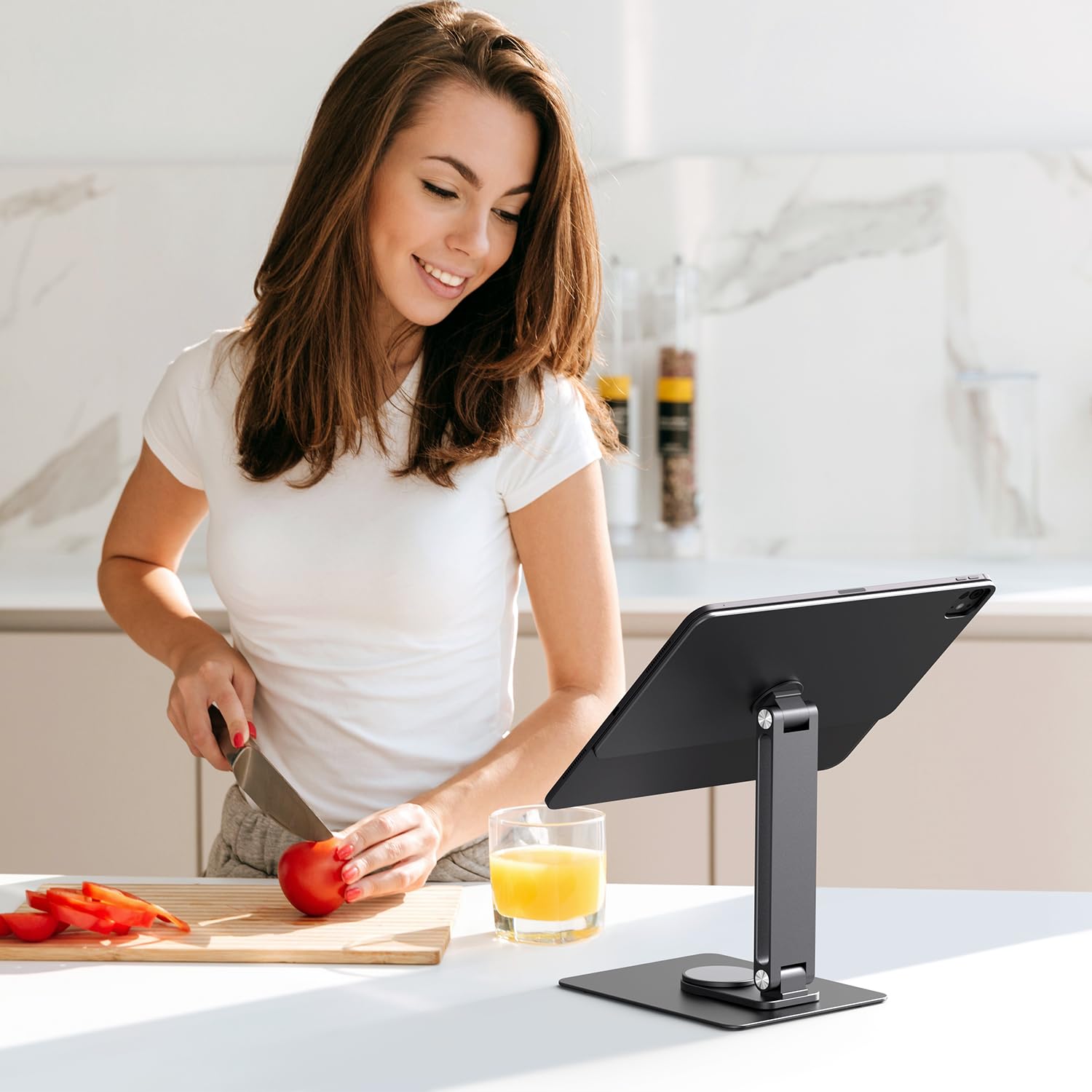 Amazon.com: GEWOKLIY Magnetic Stand for iPad Pro M5 2025 & M4 2024