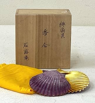 茶道具　白漆　貝文　貝形香合　花押あり　書付時代箱　V　R8327 茶道具 白漆 貝文 貝形香合 花押あり 書付時代箱 V R8327 茶道具