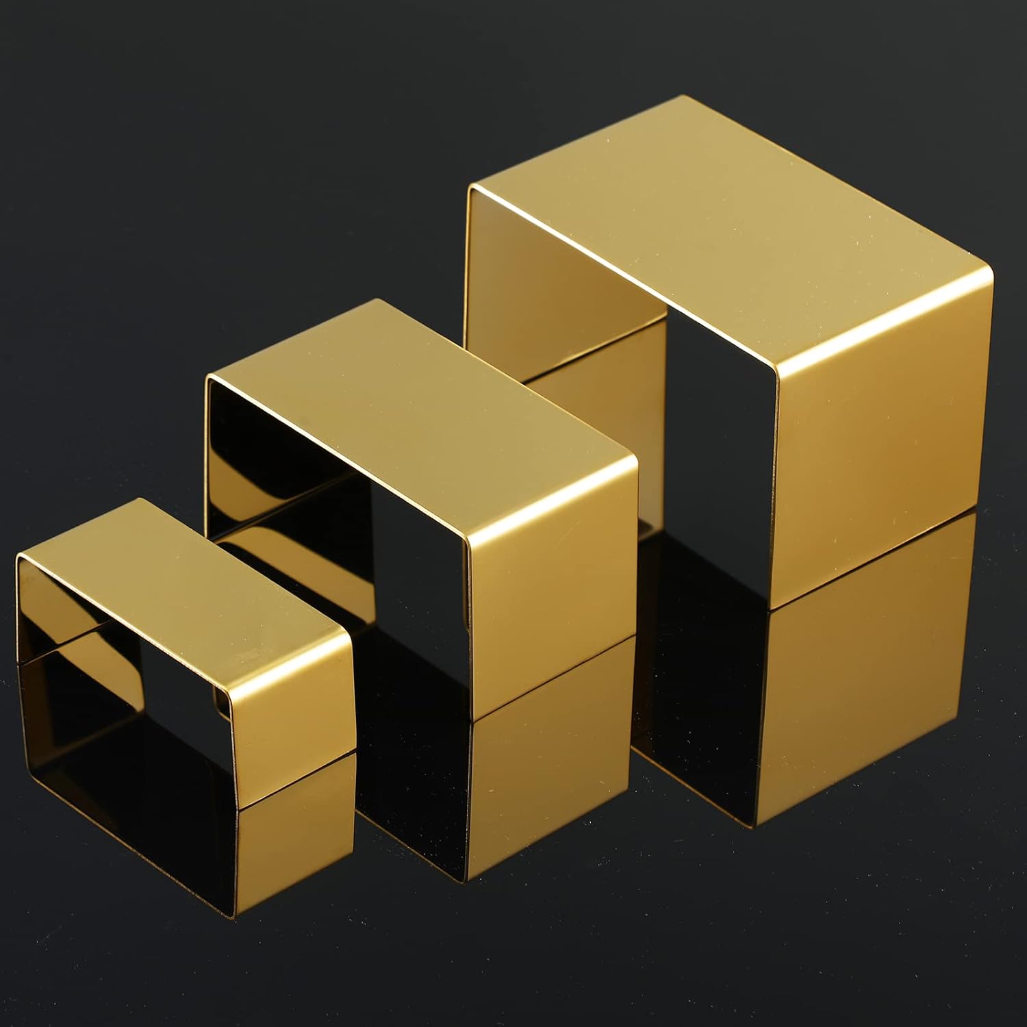 Vicenpal 3 Pcs Gold Display Stands Stainless Steel Cake Dessert Display Stand Perfume Display Risers Stand Shelf 3 Size Cupcake Risers Stands for Party Display Holder Stand for Retail Store Countertop - Image 4