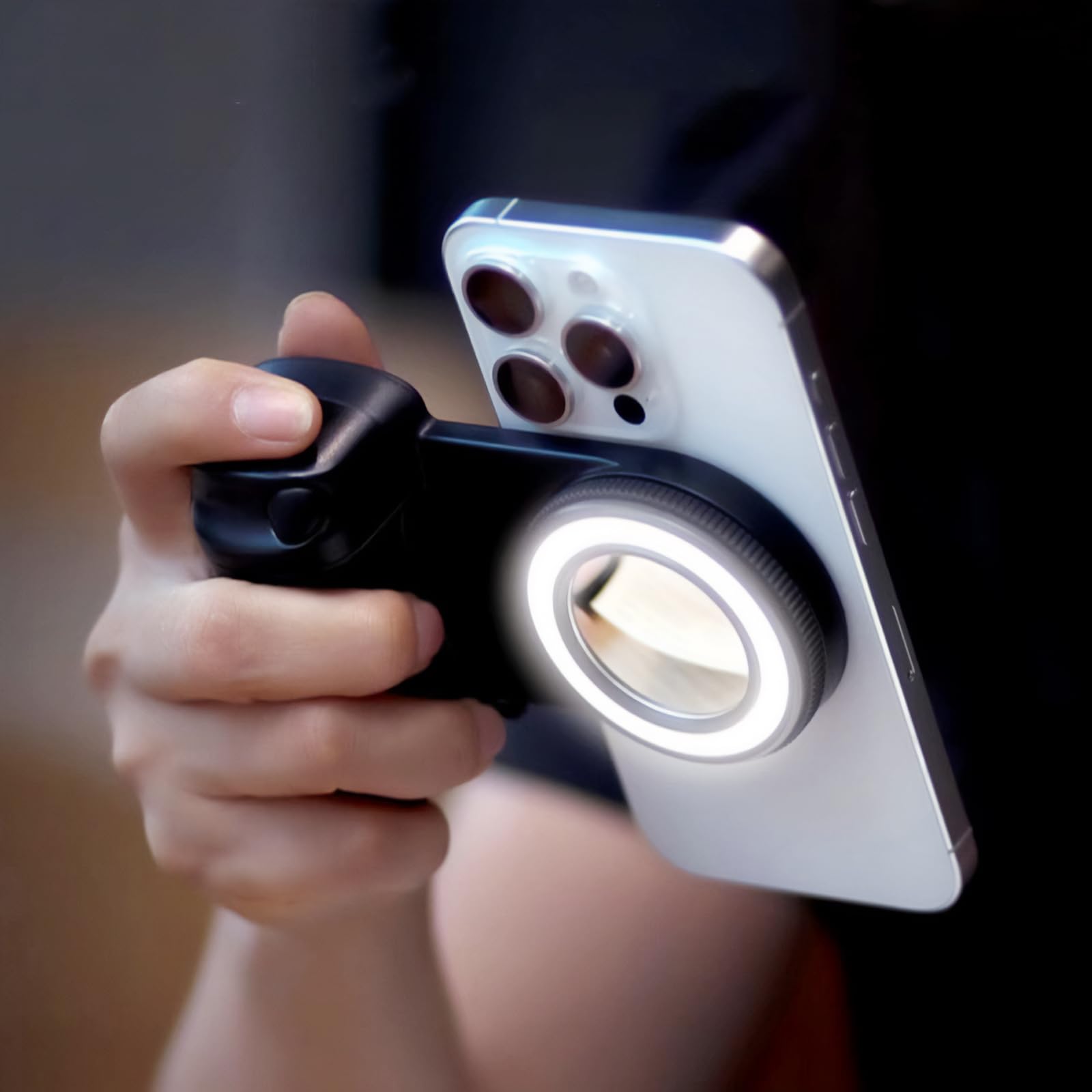 Locker.Ink | Capture Stunning Photos with These Top Mobile Phone Camera Grips Magnetic Selfie Ring Light Snap Grip