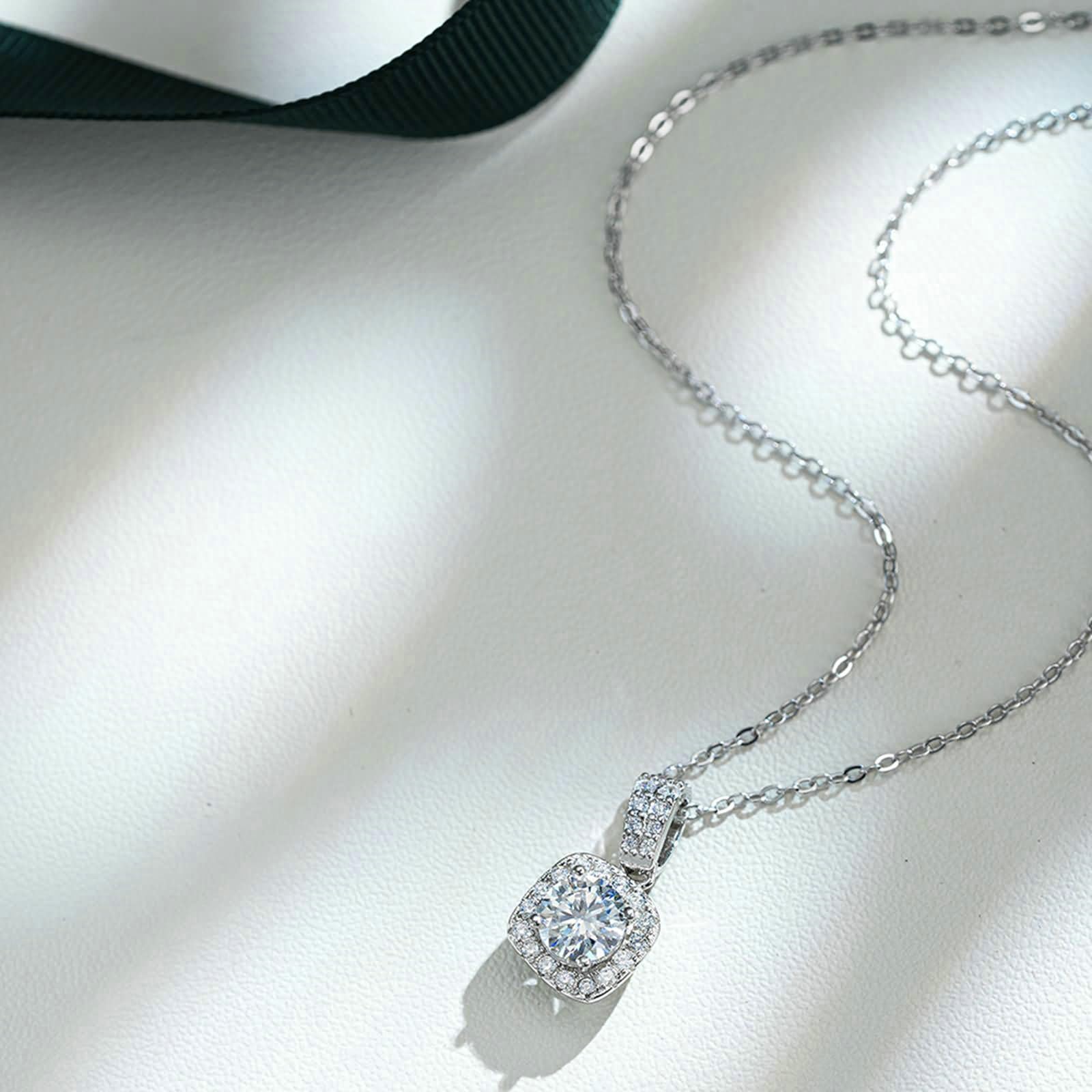 Moissanit naszyjnik damski 750 585 375 białe złoto, wisiorek Charms z 1 ct 6,5 mm moissanit i diament naszyjnik ślubny dla kobiet 45 cm bez niklu
