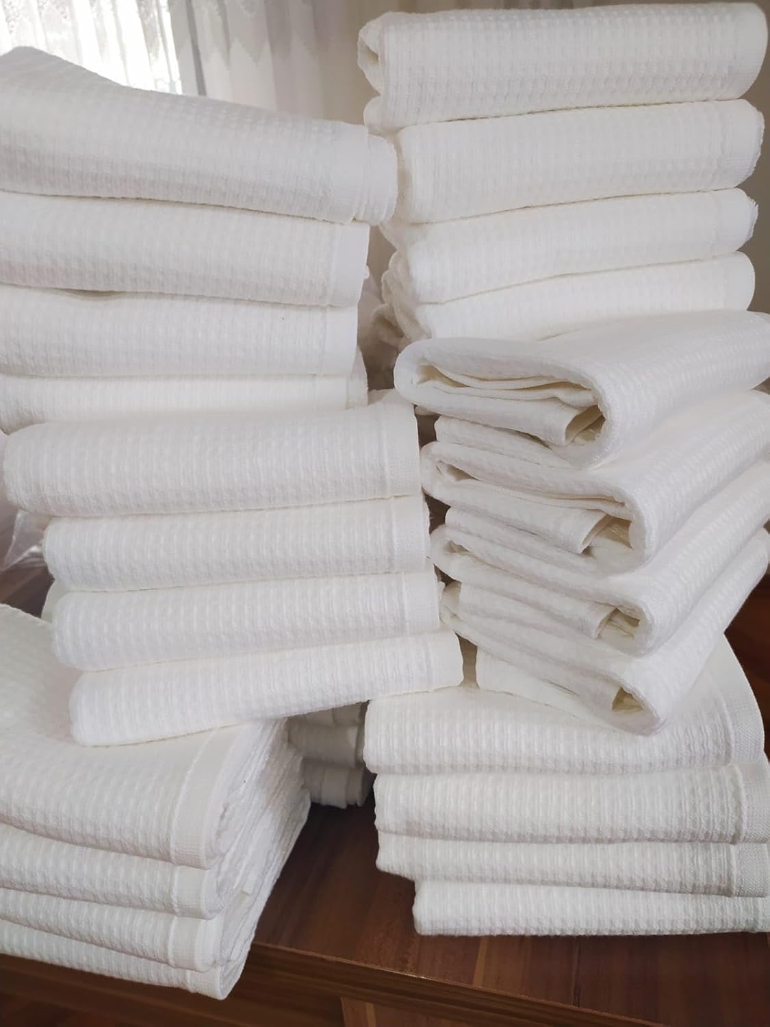 Towland Waffle Weave Fingertip Towel Sets, Size 11"x18", 100% Natural Cotton, Quick Dry Soft Luxurious Highly Absorbent, Small Face Towel No Lint Fade Resistant (White, 4)