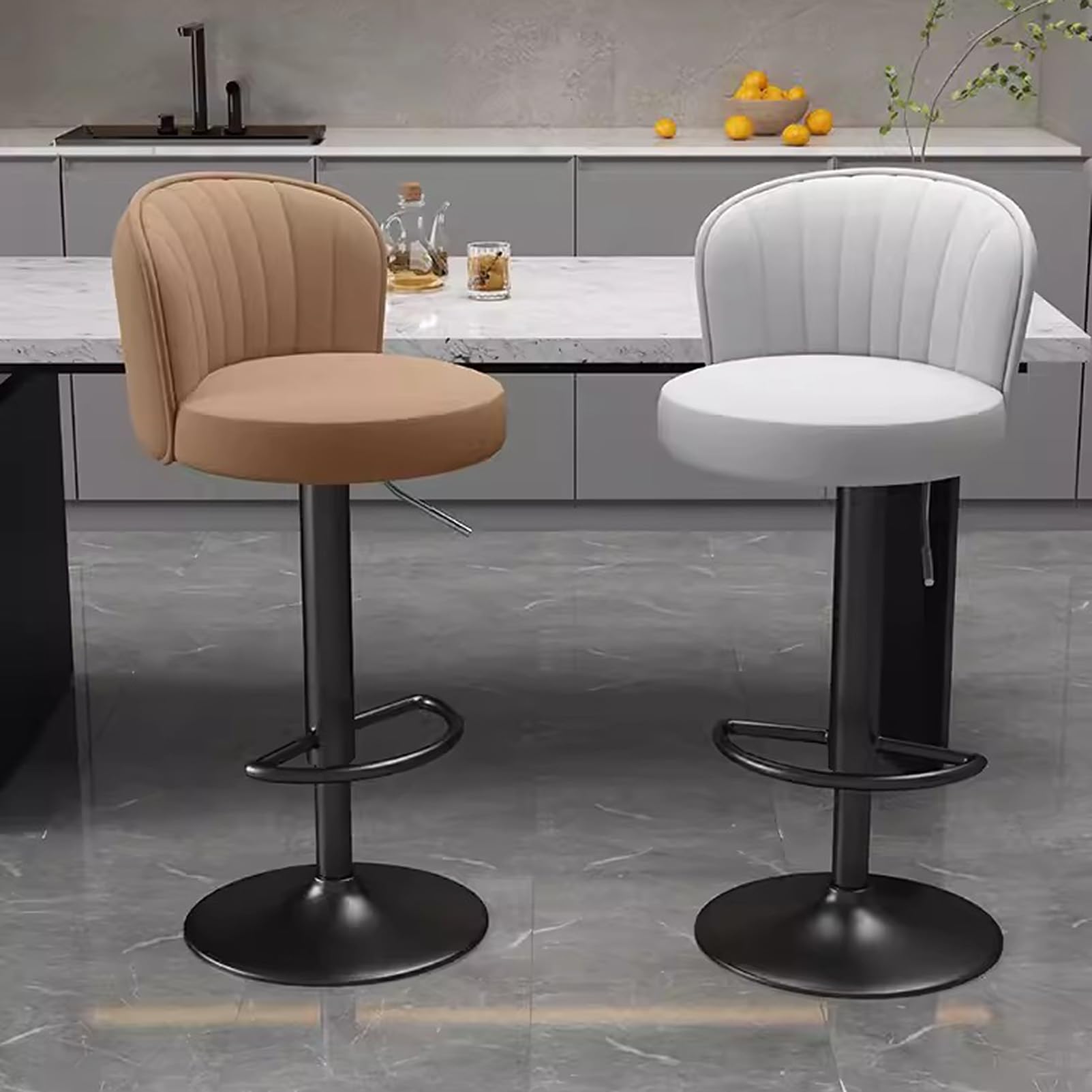 Amazon｜調節可能なバースツール、PUレザー張りの回転バースツール