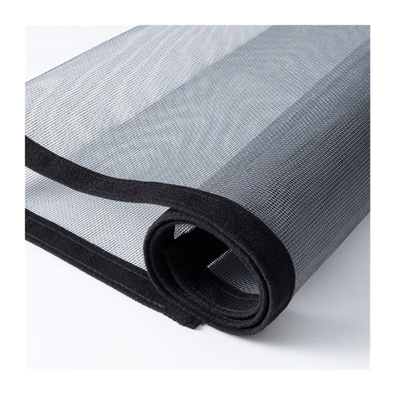 Mosquitera negra para ventana ideal para mantener los dormitorios frescos en verano 2