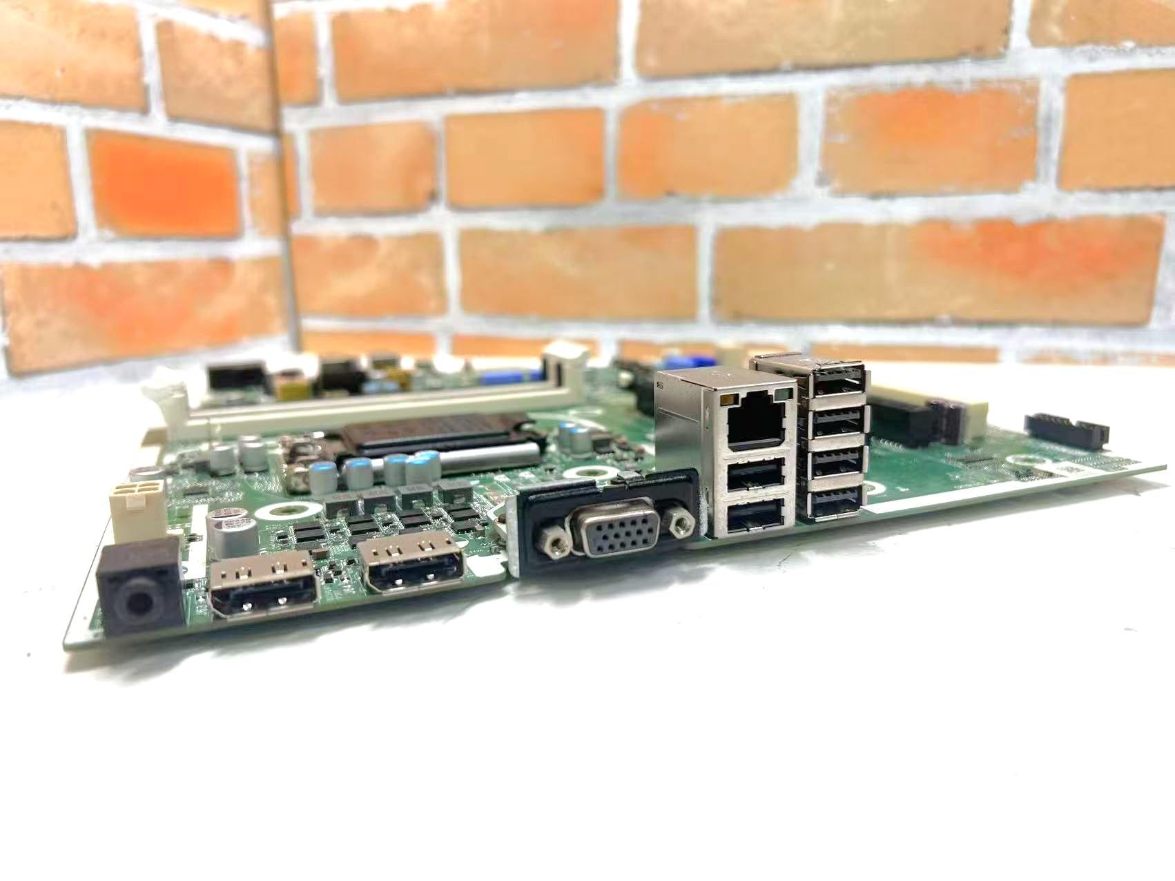 Amazon | HP EliteDesk 800 G6 SFF 第10世代 マザーボードM08759-601