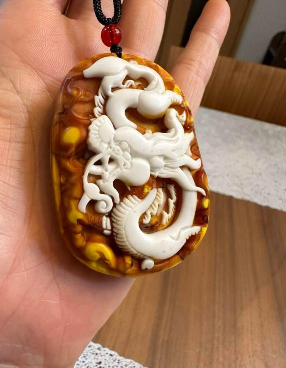 Amazon.co.jp: T-375 龍涎香 ネックレス 龍 雕り ペンダント 風水 開運
