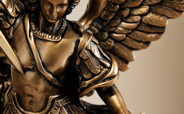 Amazon.com: San Miguel Arcangel Statue 12inch St Michael Statue