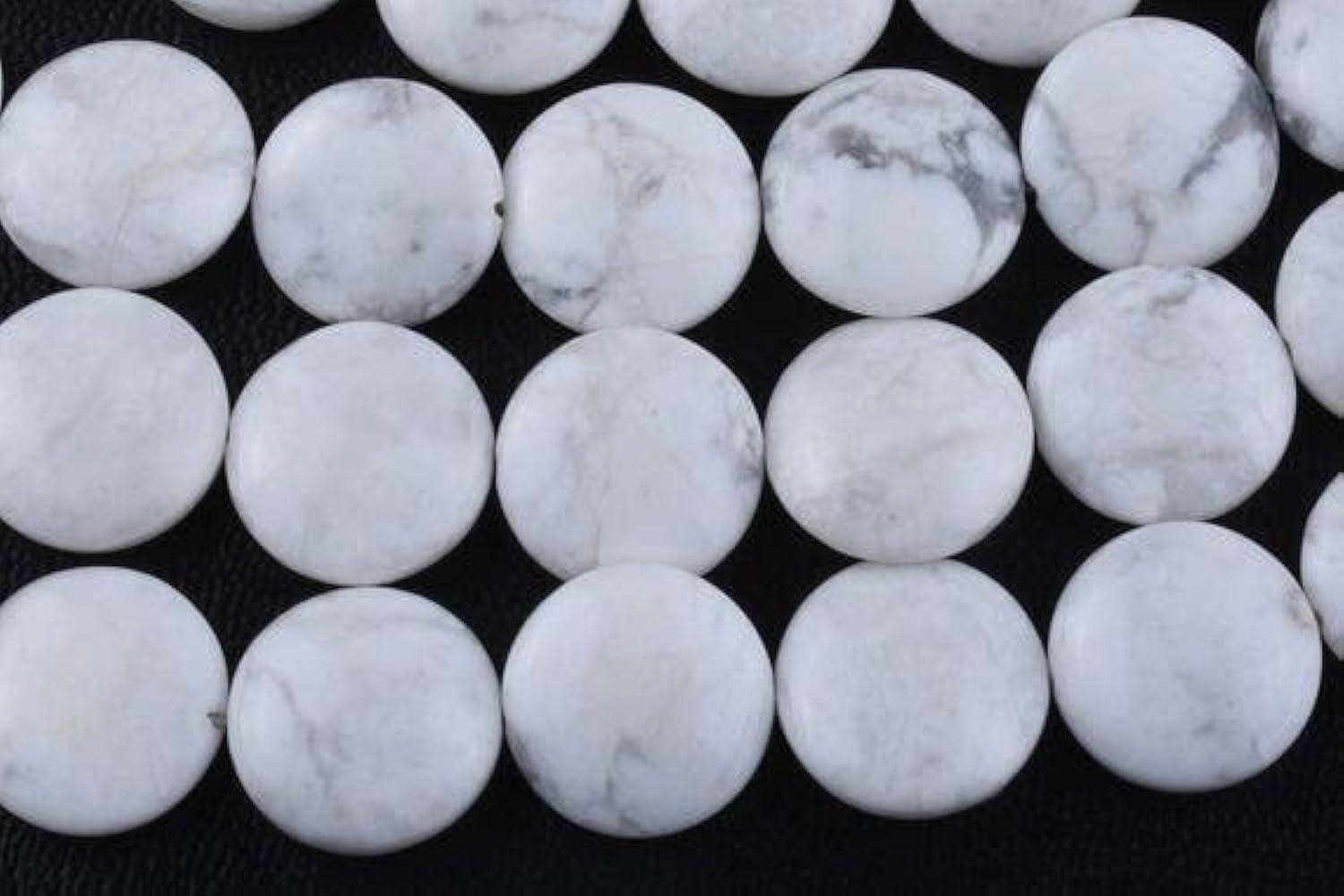 Perles howlite naturelle 14mm lisses LKBEADS pour la lithothérapie
