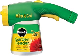Miracle-Gro Garden Feeder: Hose-End Sprayer with 1 lb Water Soluble All Purpose Plant Food for Flowers, Vegetables, Trees & Shrubs