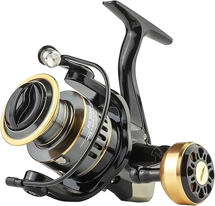 El carrete OLYSPM Spinning es un carrete de pesca versátil y resistente, con 12 rodamientos de bolas, potente relación de engranajes y sistema de frenos con 3 arandelas de fibra de algodón. Ligero y ergonómico, ideal para pesca de agua salada o dulce.