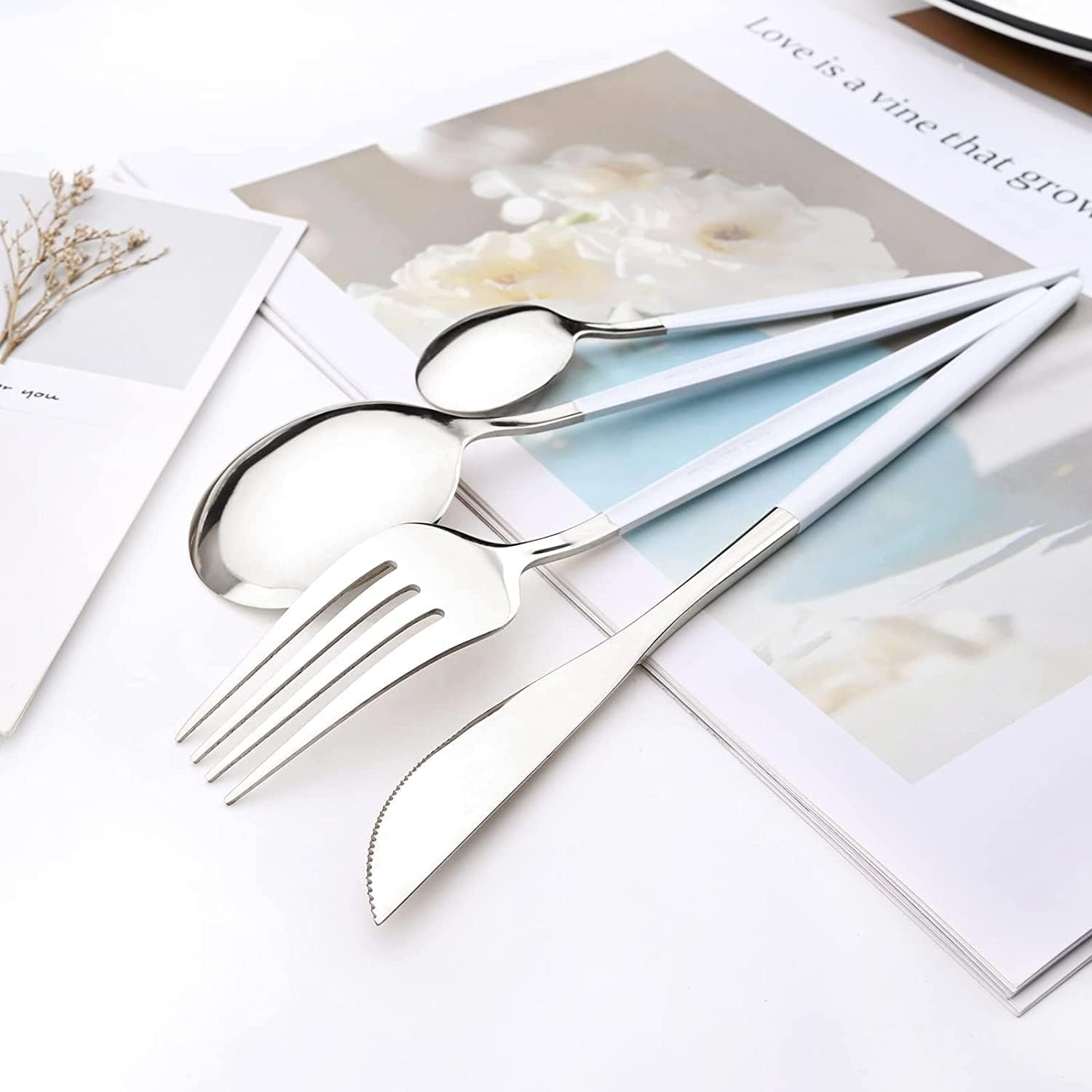 Nuoxuprms 24-Piece Silverware Set, Kitchen Cutlery Set, 304 Stainless Steel Fork, Spoon, Knife, Dining Dinnerware, Tableware Set, Modern Flatware Set Service for 6, Dishwasher Safe