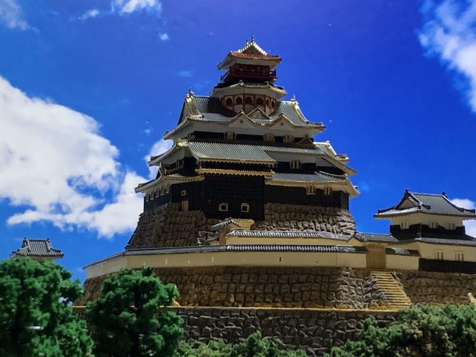 Amazon | [完成品] 日本100名城 安土城天守閣1/360サイズ お城 模型