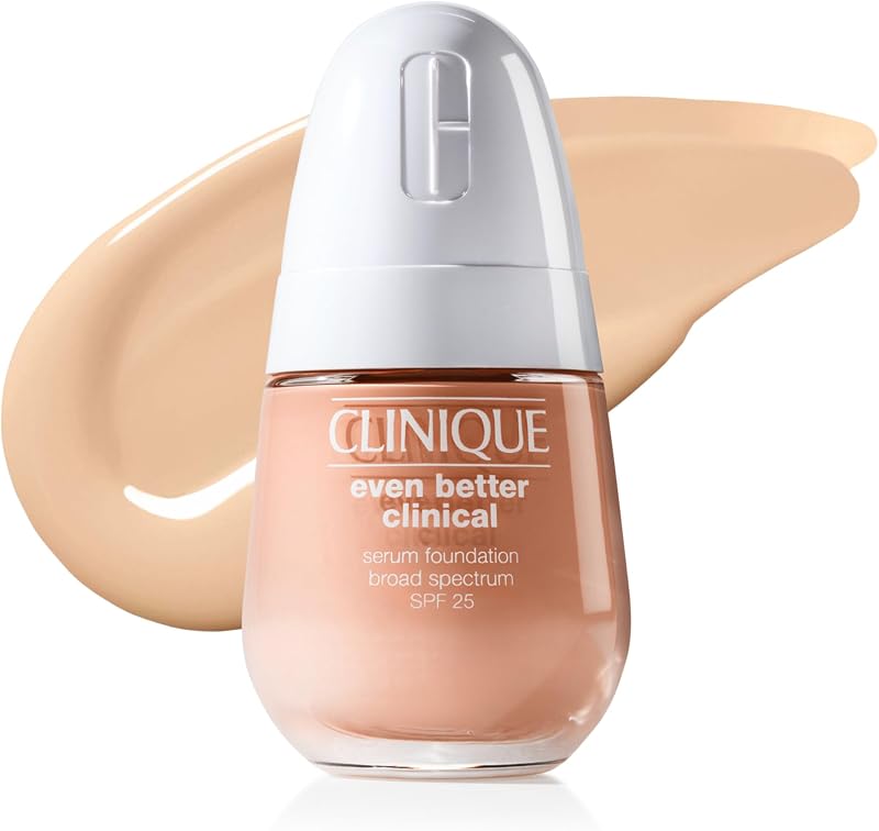 Even Better Clinical Serum Base hidratante de cobertura total de amplio espectro SPF 25 con vitamina C, ácido salicílico + ácido hialurónico para pieles grasas