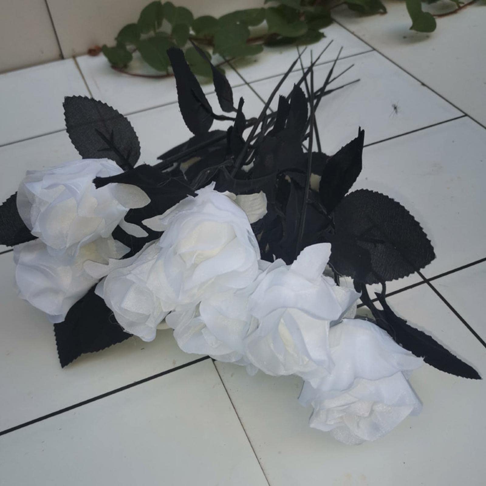 GJGHKLHL artificial flowers， Artificial Rose Flower Fake Single Interior Decoration Living Room Arranged Multi-Colored Flowers Red/90(White Rose Black Pole)