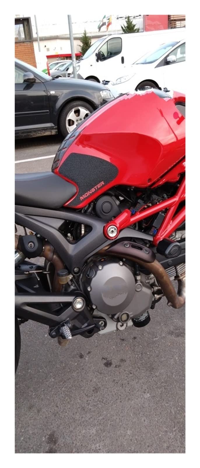 Paraserbatoio per Ducati per Monster 696 795 796 1100 1100 S Moto Sticker Antiscivolo Rilievo del Serbatoio del Carburante Laterale Gas Ginocchio Grip Trazione Pastiglie (Color : 1)