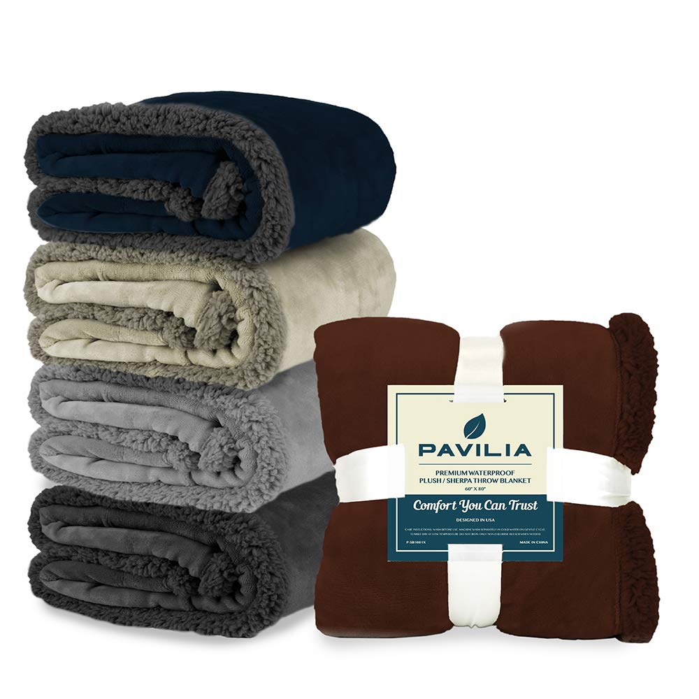 PAVILIA Manta impermeable para sofá, protector de mascotas para perros grandes, cachorros y gatos, manta de sherpa suave y cálida de felpa, azul marino, 60 x 80 pulgadas