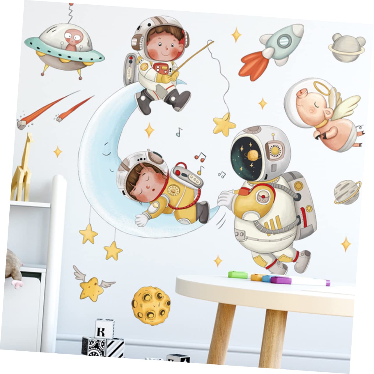 BESTonZON 6sätze Wandsticker Mit Astronauten Sternen Mond Kinderzimmer Deko Selbstklebend Wandtattoo Für Schlafzimmer Und Spielzimmer Einfache Anwendung Ohne Rückstände