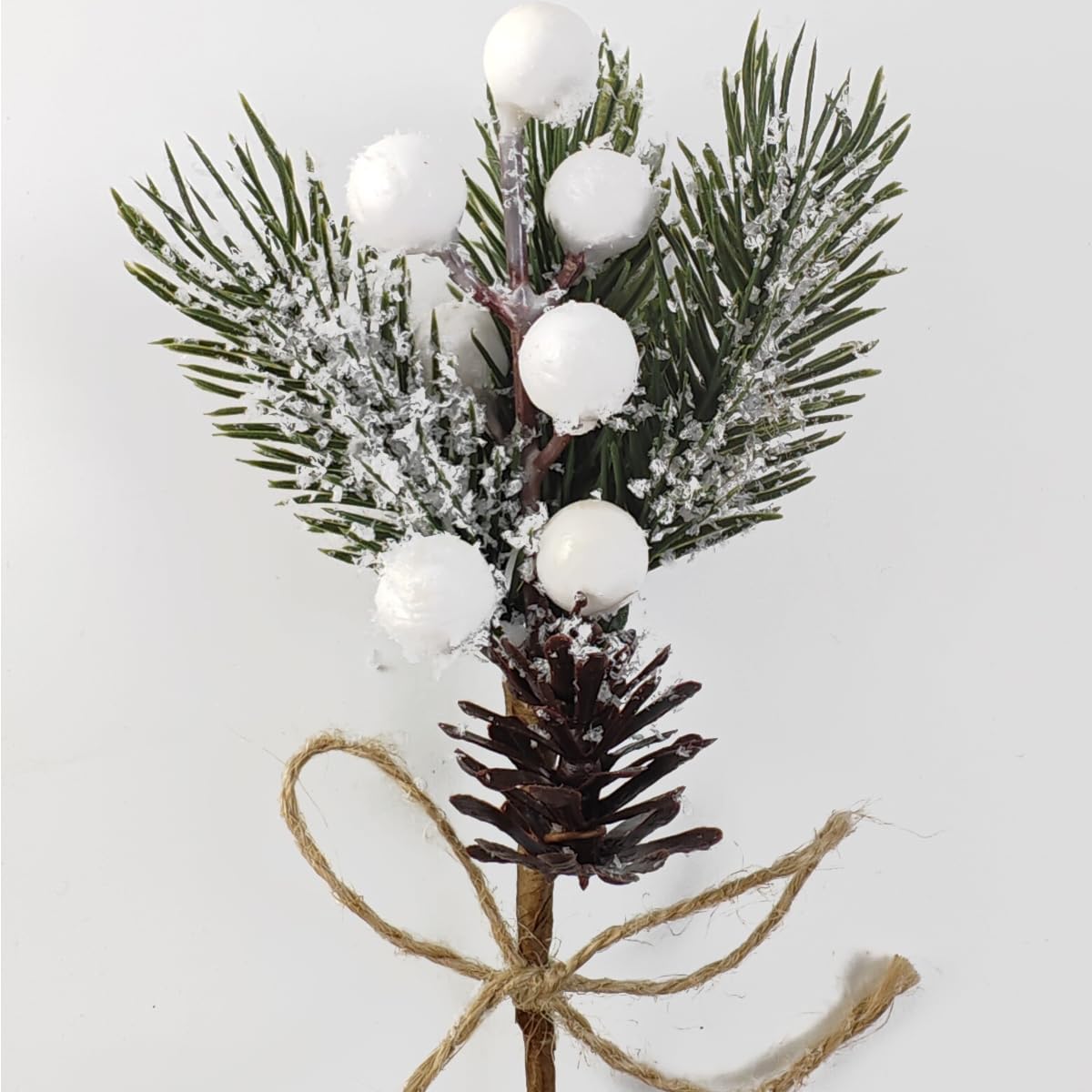 TIHOOD Künstliche Weihnachtsblumen, 20,3 cm, weiße künstliche Beerenspieße, Tannenzapfen mit Tannenzapfen, Stechpalmenblätter für Vase, Blumenarrangement, Kranz, Winterferien, Dekoration, Basteln, 20
