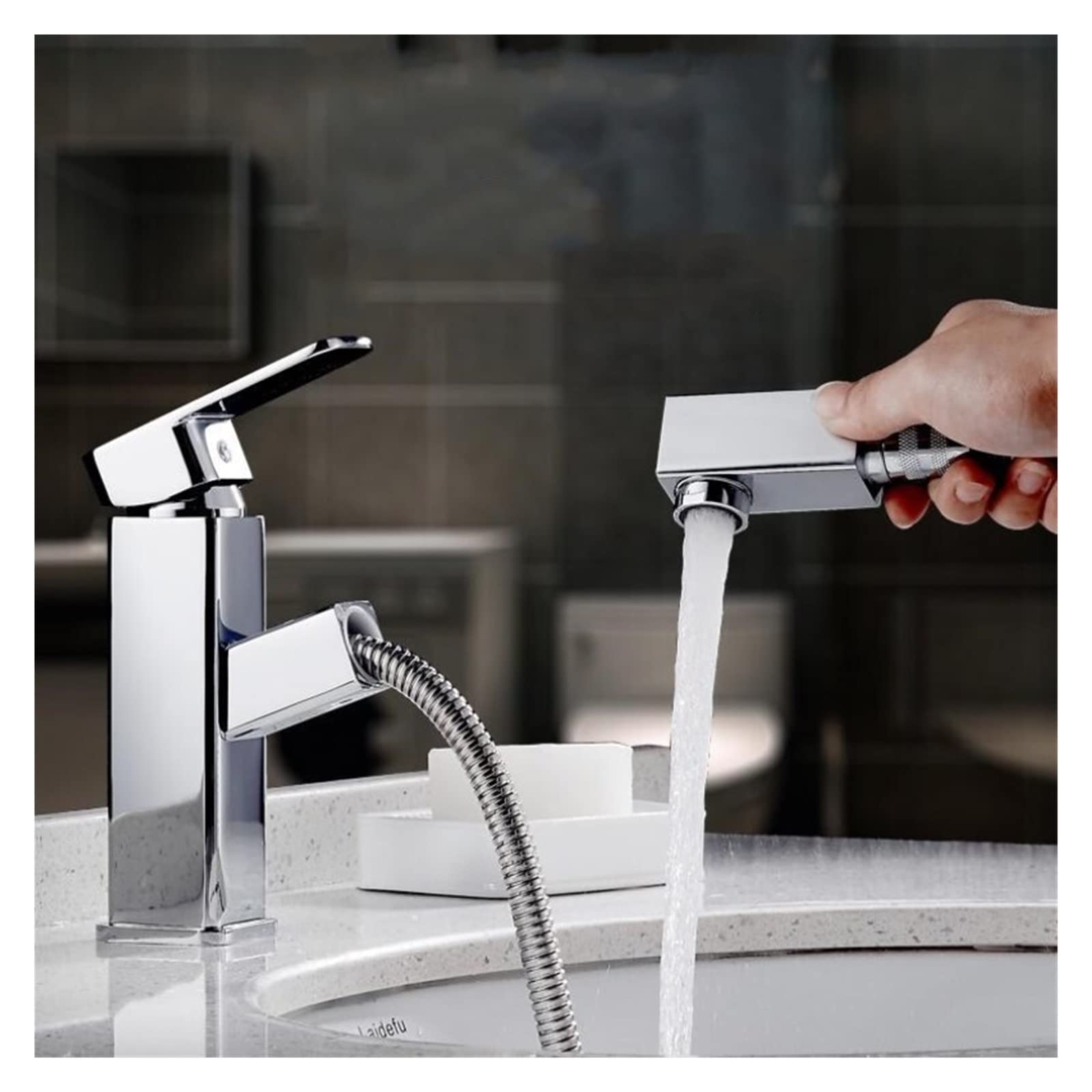 Mitigeur de lavabo extractible laiton blanc pour une salle de bains moderne et propre