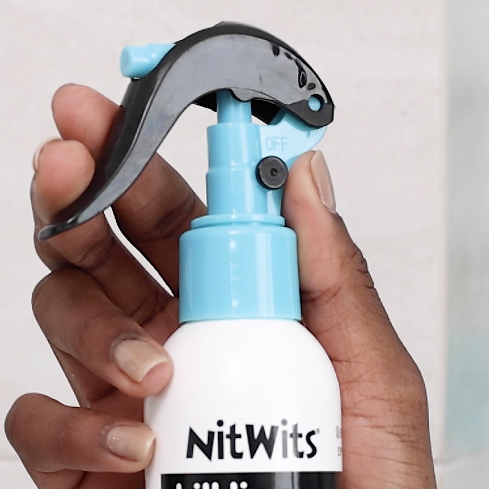 NitWits All-In-One Läusespray – Läusemittel für Kinder – Entfernt Läuse & Nissen in 20 Minuten – Mit Kamm zur Nachbehandlung – 1 x 120 ml Spray
