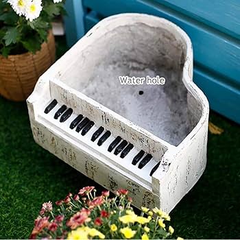 Retros pianoman ホワイトのカバー付き KAWAI/カワイ：K-114SX～新品アップライトピアノ入荷情報～｜島村楽器