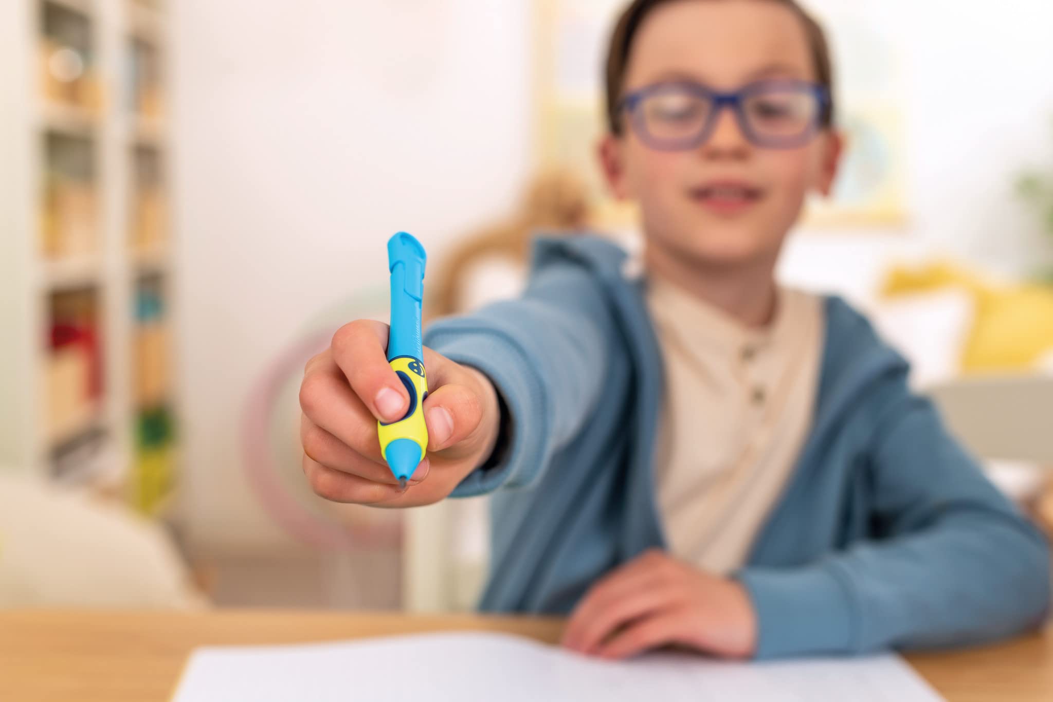 Pelikan® Pióro wieczne Griffix do nauki pisania | Średnia stalówka | Na atrament | Dla prawo i leworęcznych | Biuro Szkoła Studia Praca | Kaligrafia Komfortowe i Gładkie pisanie | Blue