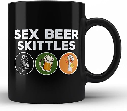 HOM - Taza de café negra de Sex Beer Skittles | Regalo divertido sarcástico aficionado a los pasatiempos