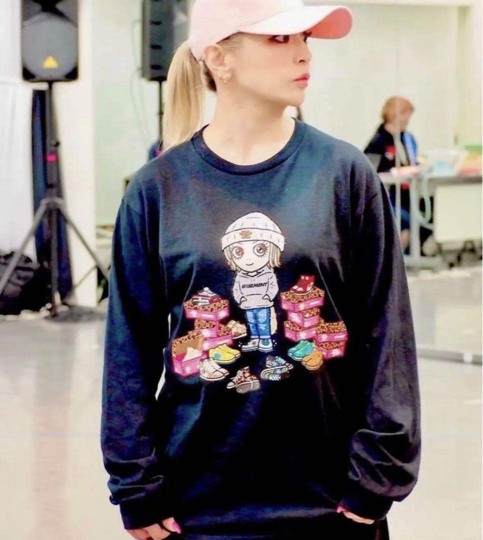 Amazon.co.jp: 浜崎あゆみ ayu BASEMENT コラボ 黒 XL ブラック T 