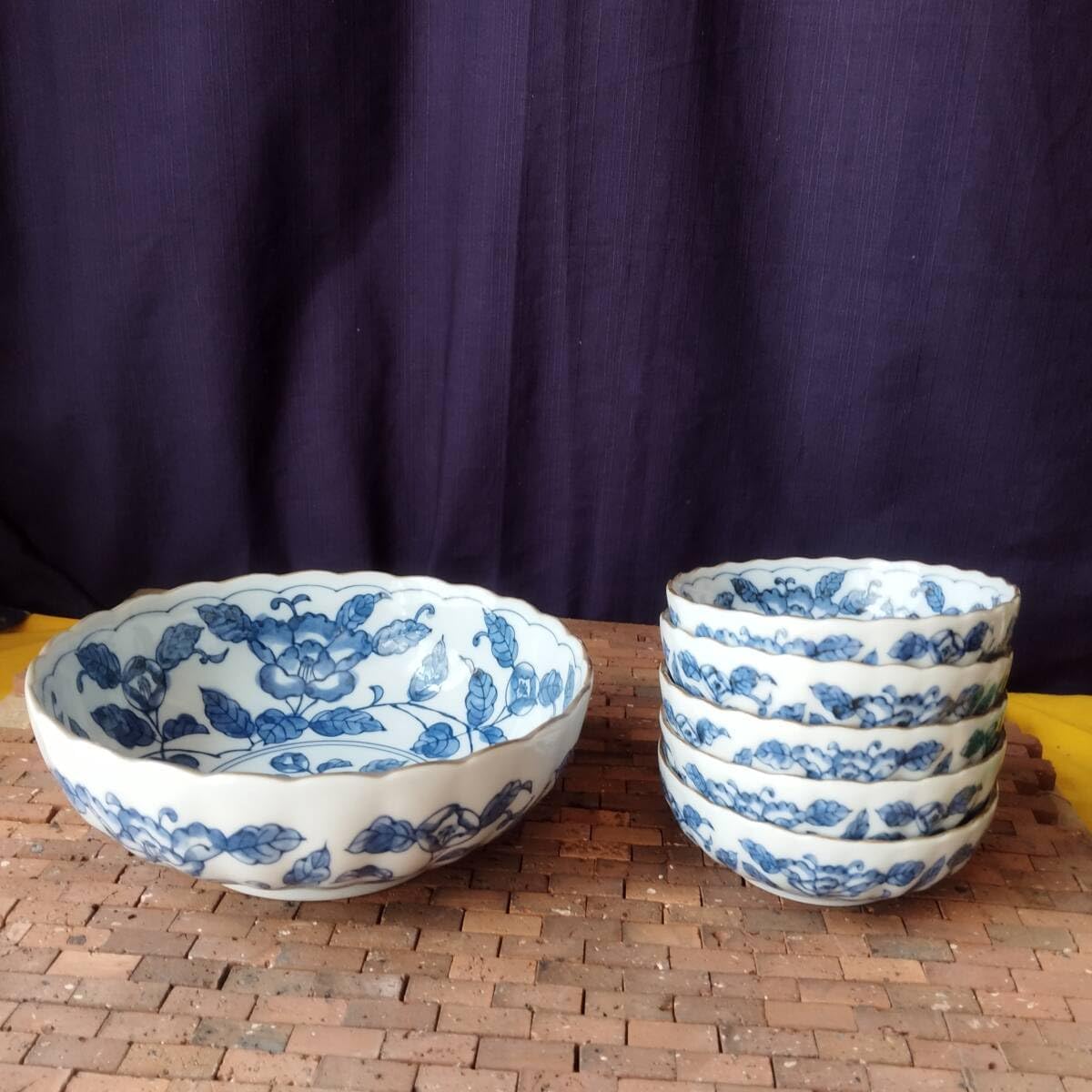 古伊万里意匠】 光峰窯 染付 芙蓉手 中皿 ペア 花鳥紋 銘々皿 向付 盛皿 今右衛門古陶磁美術館】色絵芙蓉手花鳥文皿・所蔵作品のご紹介 有田焼 三峰 盛鉢 鉢器 盛皿 深皿 陶器 和食器 染付大器1セット 小器5セット F