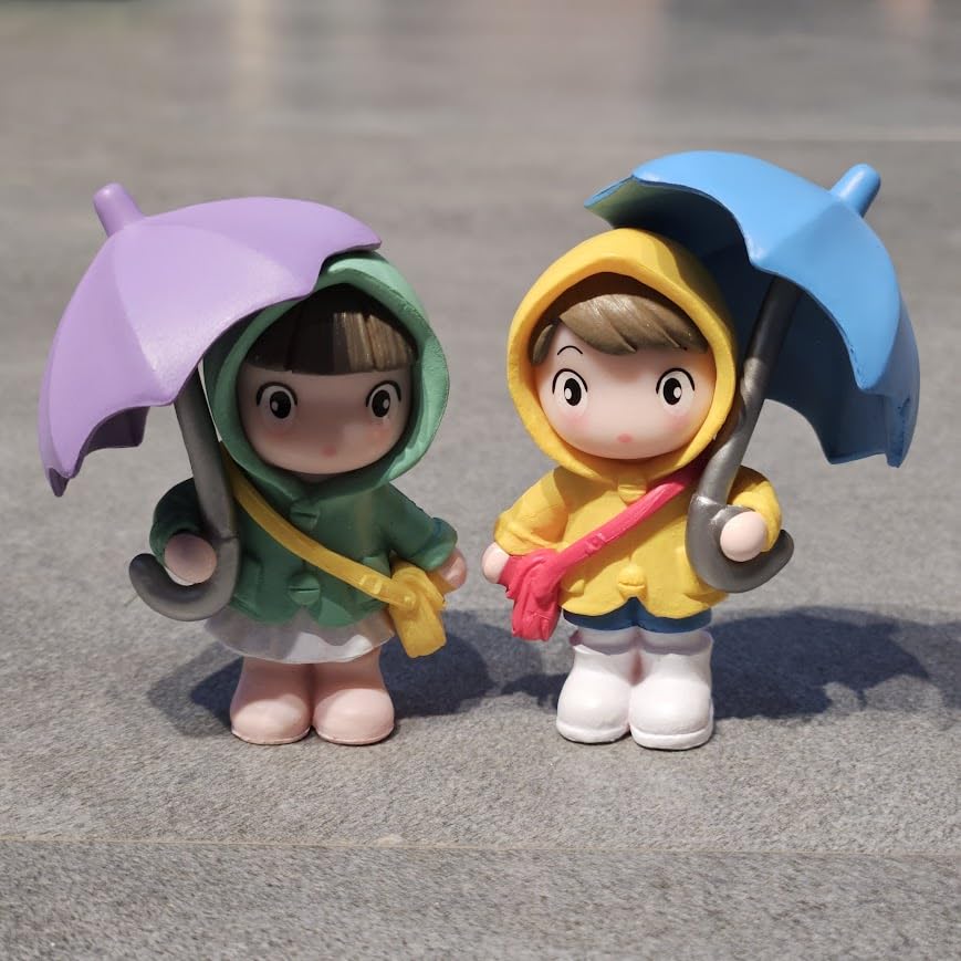Image of Cute Miniature Figurines Set Decorative Couple for Home Garden Decor Garden Miniature Cake Topper, Umbrella Couple