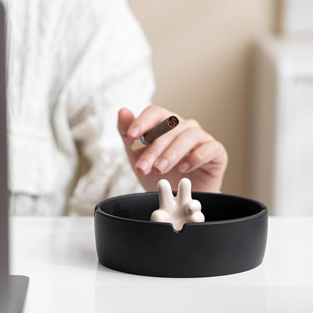 希少灰皿２個 マルボロ 灰皿 希少モデル 2セット 95x95 高さ24｜Yahoo!フリマ（旧