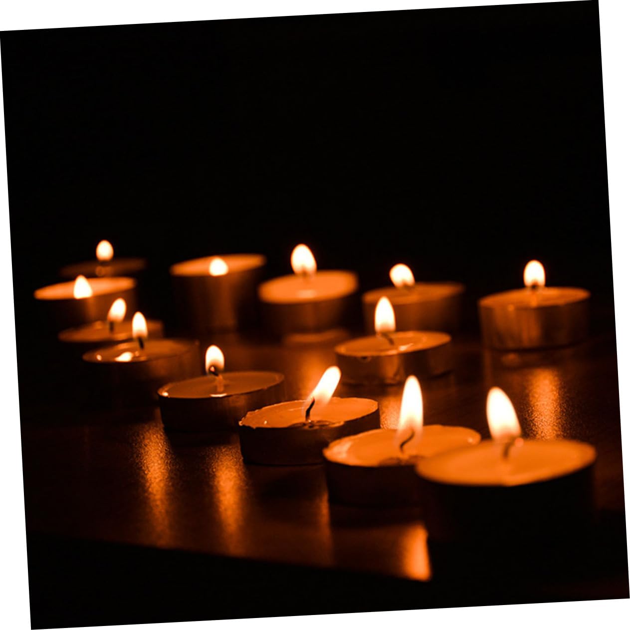 COLLBATH Candele Rotonde Bianche 100 Pezzi in Cera e Alluminio, Portatili e Antimacchia, per Atmosfera Artistica e Decorazioni Domestiche