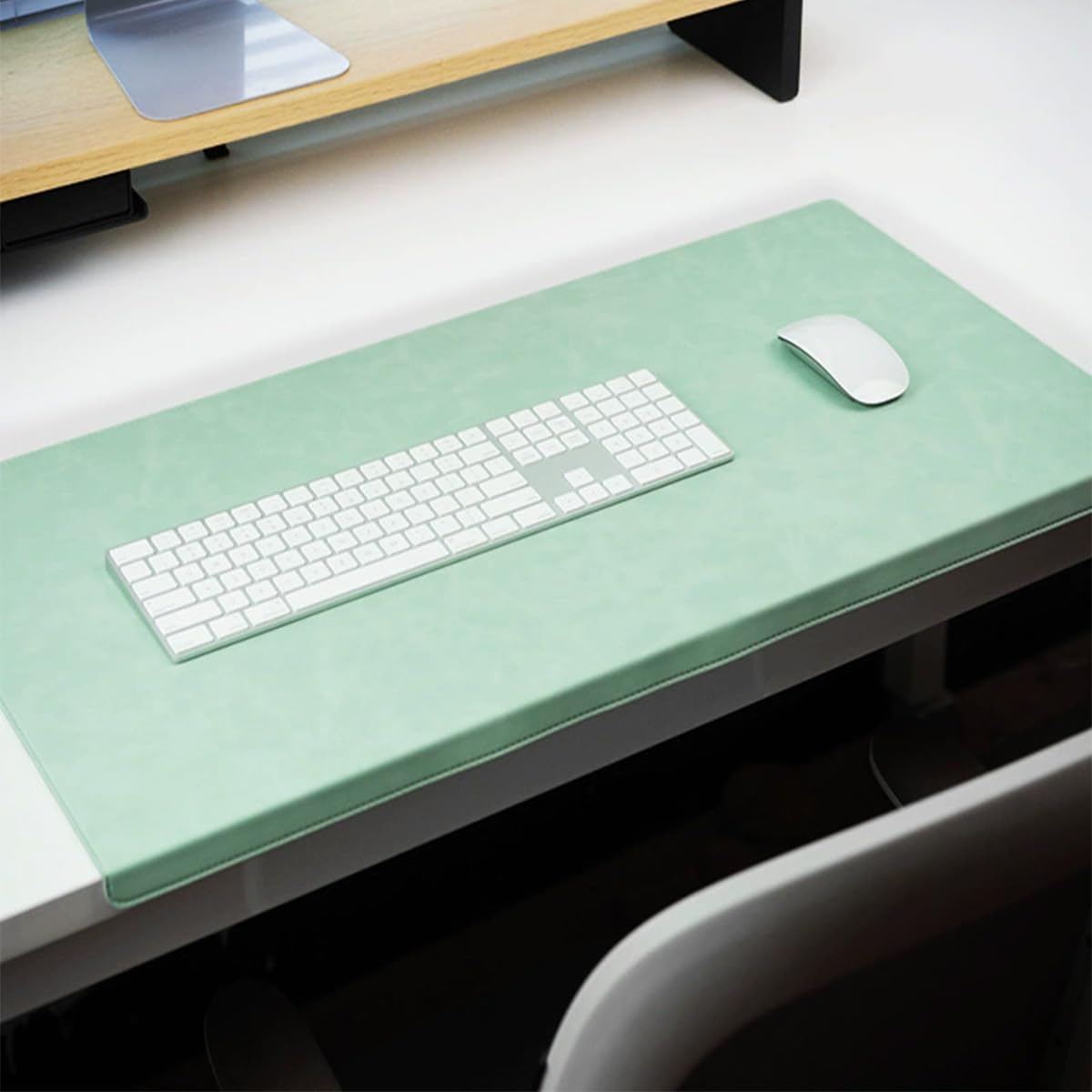 Large Desk Pad with Edge Protection, Edge-Locked Leather Office Table Protector Mouse Mat for Laptop Keyboard, Non-Slip Waterproof Writing Pad (Light Green,100x43cm)