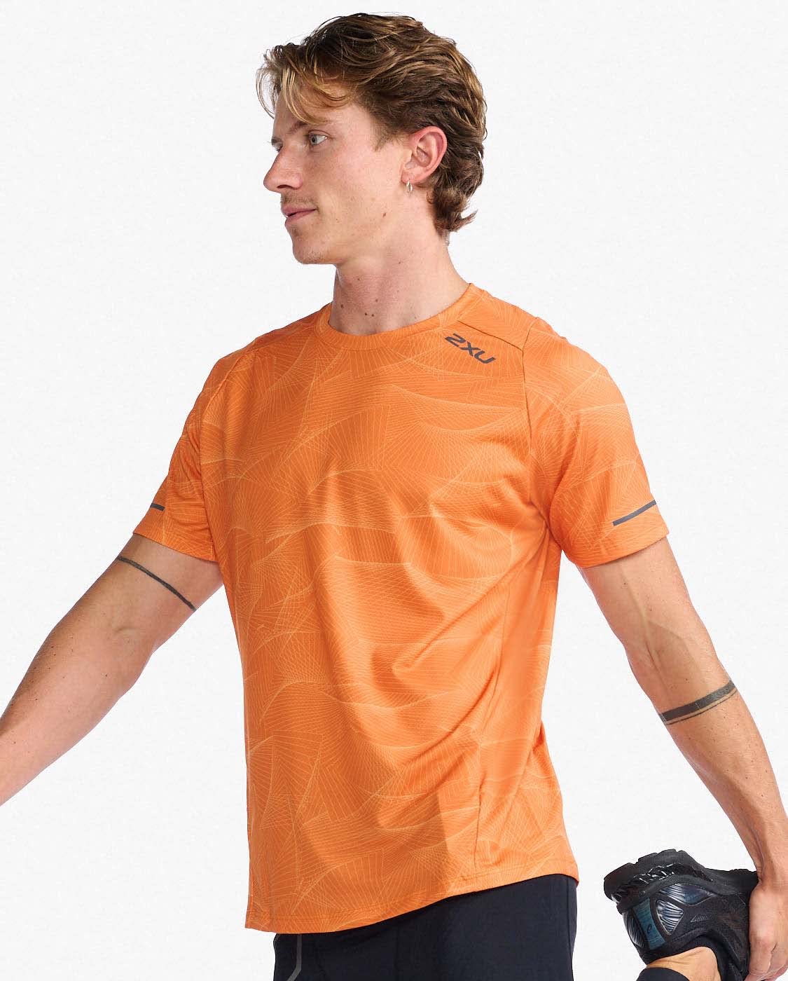 2XU Light Speed tee Camiseta Manga Corta Hombre