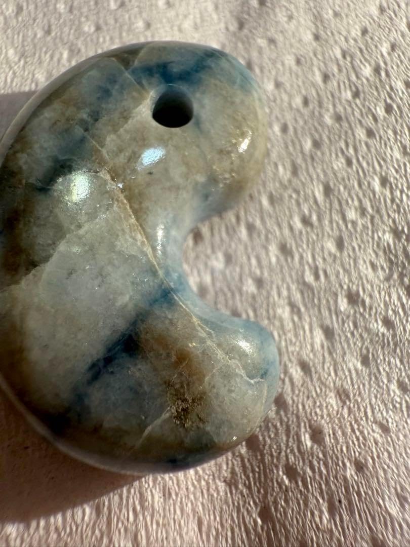 入りコン沢産‼️高品質インクブルー‼️激安‼️これ以上の値引きはいたしません‼️ 糸魚川入りコン沢産青翡翠インクブルー出品13.1g 入コン沢原石: